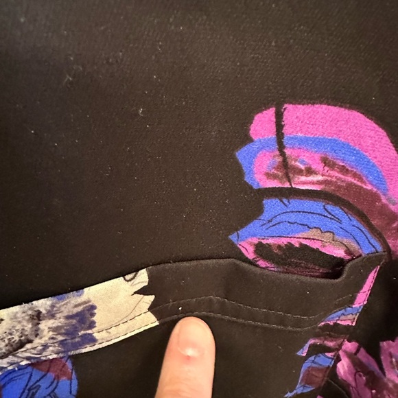 J crew silk blouse. Size Medium Petite. - Picture 6 of 6